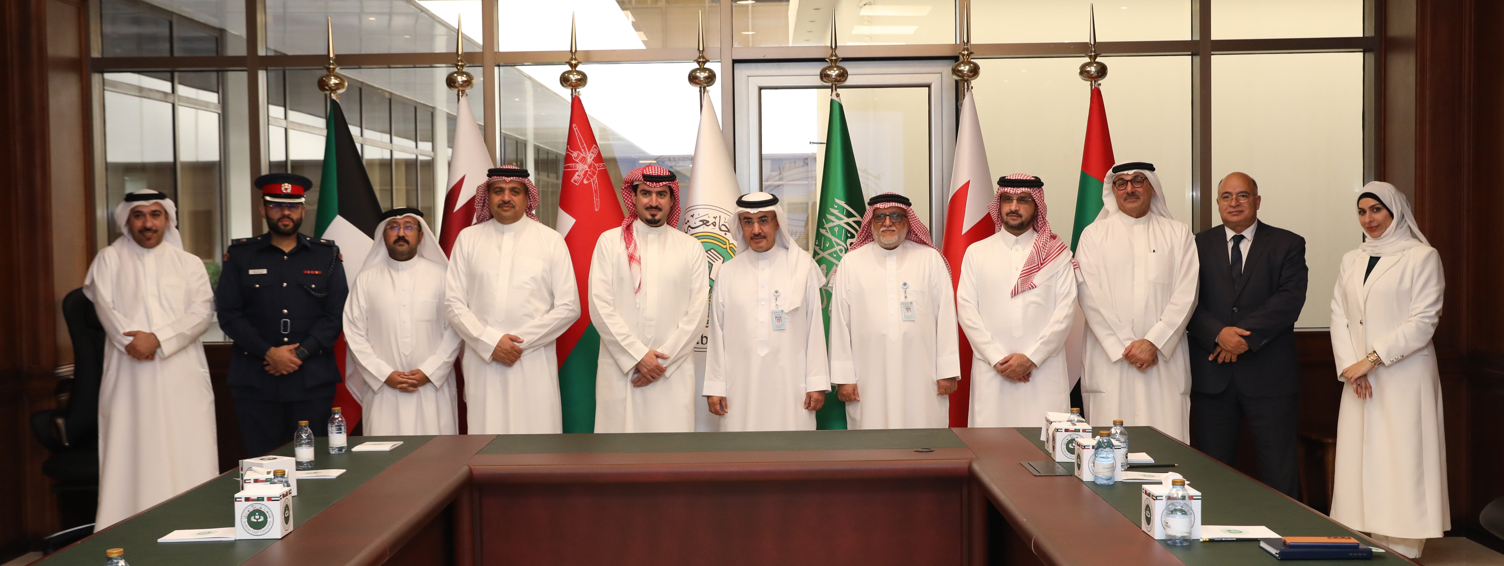 Governor of the Capital Governorate Discusses Cooperation in Health and Community Initiatives with AGU