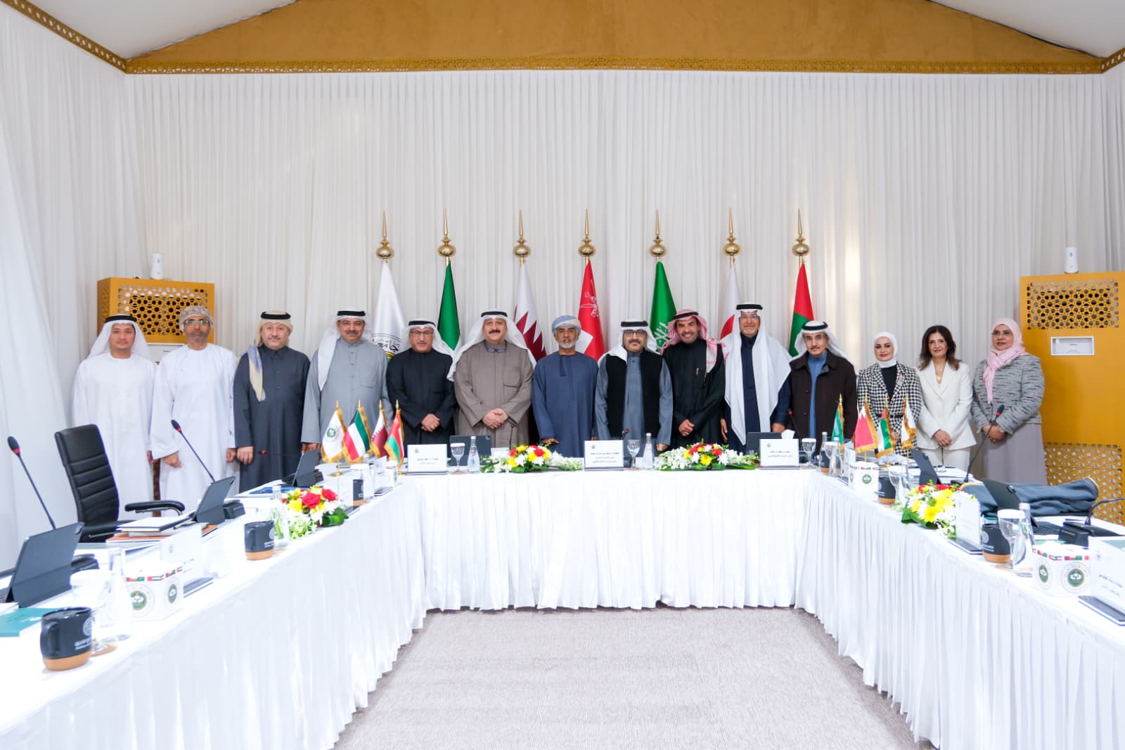 اجتماع مجلس الامناء 