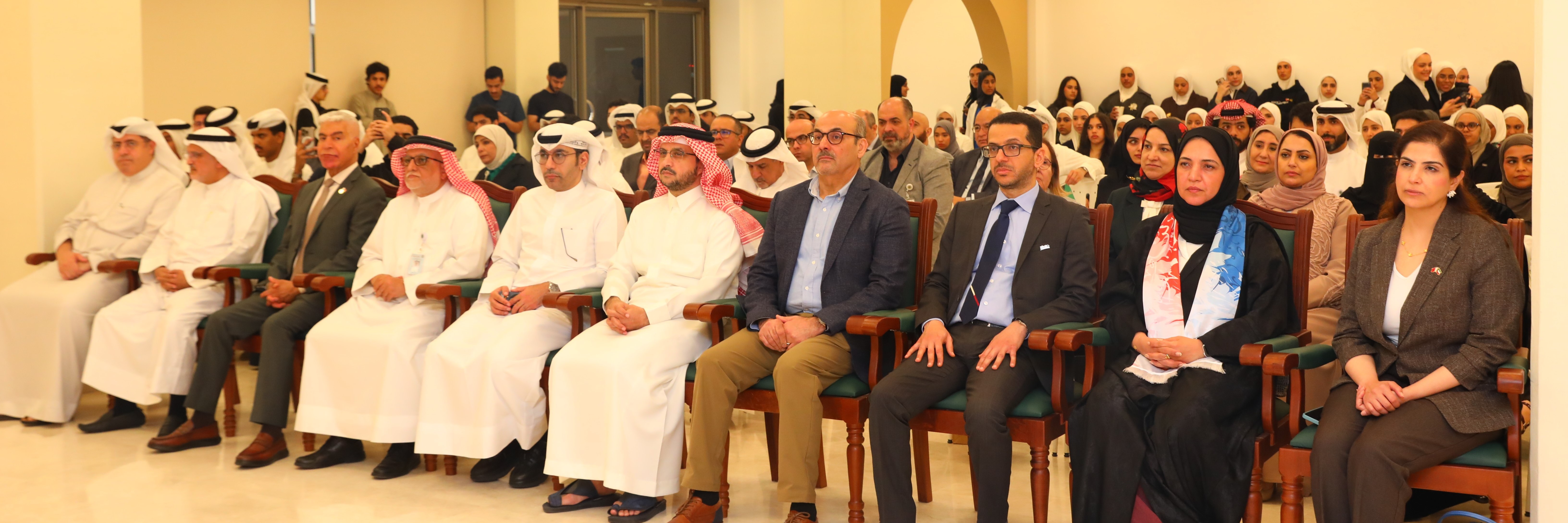 The Arabian Gulf University (AGU) organised a celebration marking the 65th National Day of the State of Kuwait and its 35th Liberation Day. The event was held under the patronage of His Excellency Dr Saad bin Saud Al Fuhaid, President of AGU, and attended by His Excellency Counsellor Yousef Al-Banwan, Chargé d'Affaires of the Embassy of Kuwait, representatives from the Kuwaiti Cultural Office and the National Bank of Kuwait (NBK) Bahrain, faculty and administrative staff, as well as students from Kuwait and