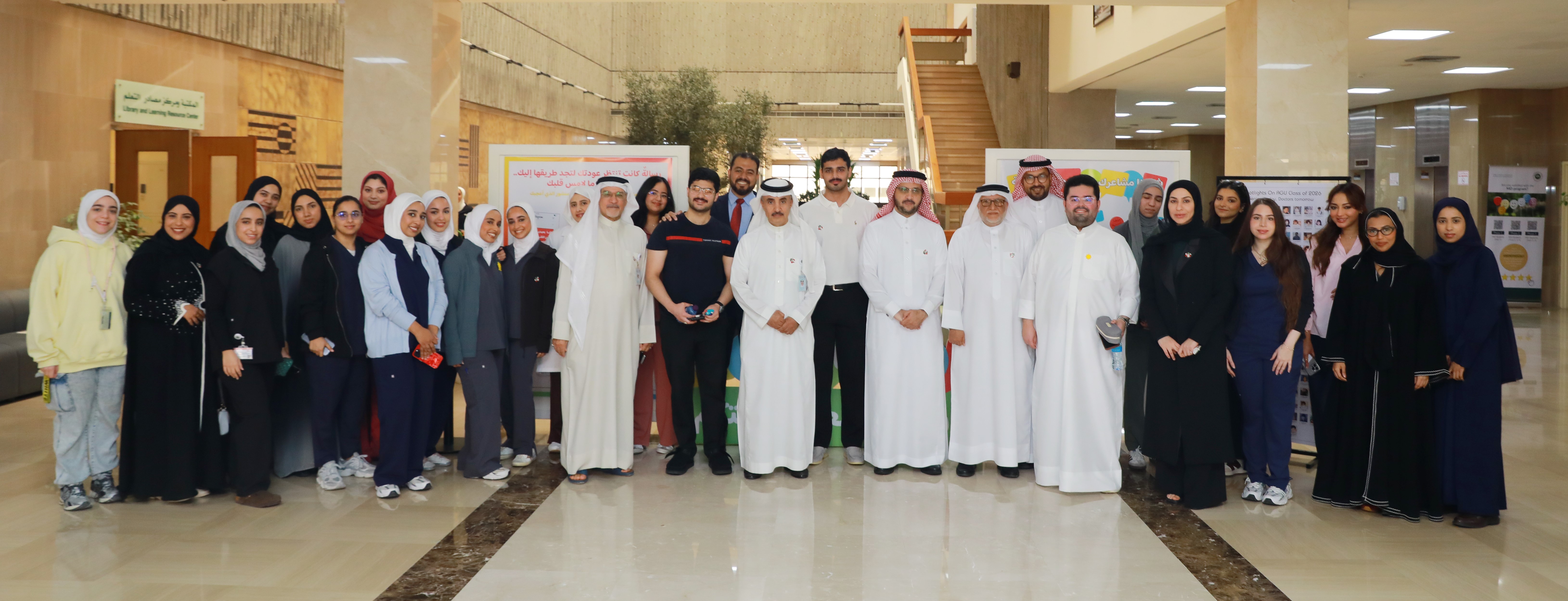 Arabian Gulf University receives sixth-year students in the Doctor of Medicine program with a welcome initiative as they return to take their final exams in person