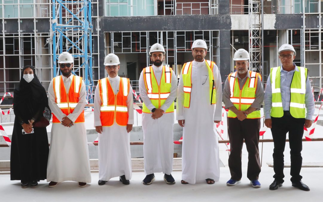 جامعة الخليج العربي والصندوق السعودي للتنمية يعززان التعاون لإتمام مشروع مدينة الملك عبدالله بن عبدالعزيز الطبية