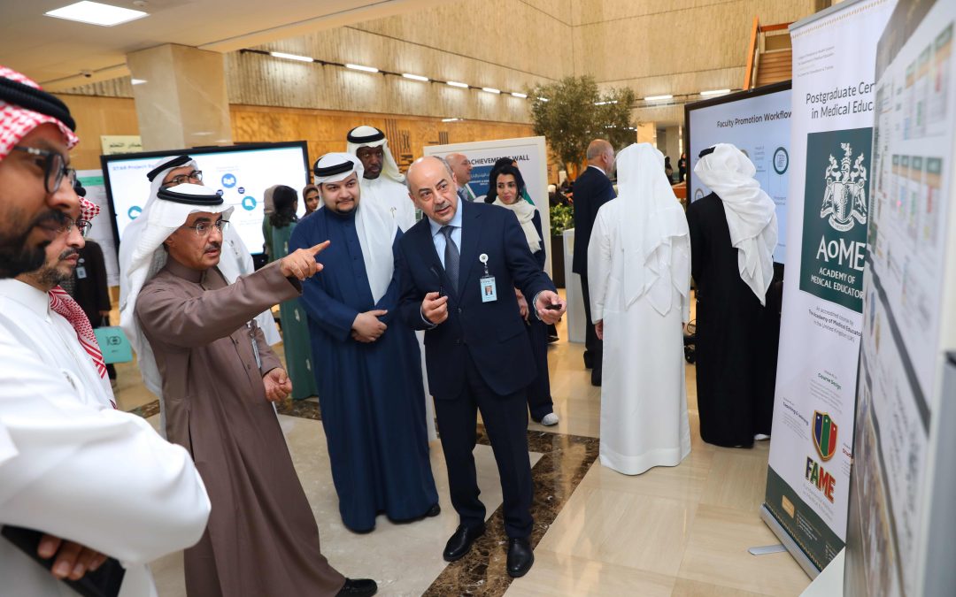 جامعة الخليج العربي تُدشّن معرض المبادرات النوعية لتعزيز الابتكار المؤسسي وصناعة الأثر التعليمي