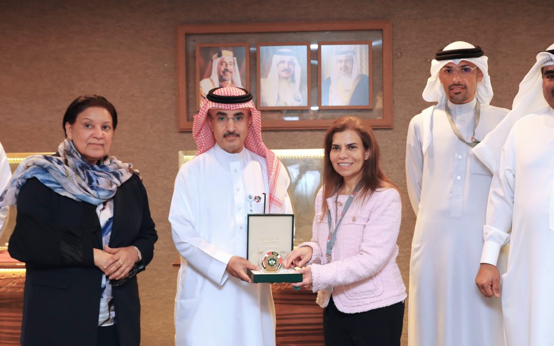 بحث التعاون في مشروع “الكربون الأزرق” ودراسة اللؤلؤ الطبيعي معهد «دانات» يستقبل وفداً من جامعة الخليج العربي