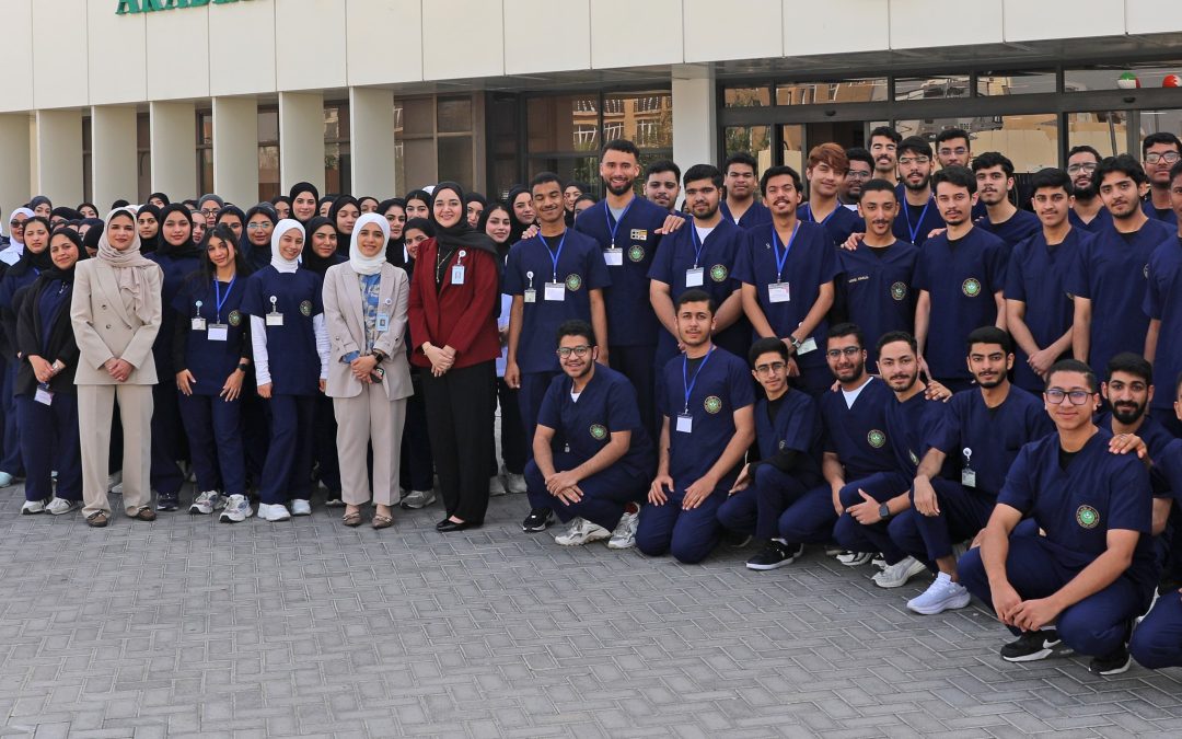 طلبة التمريض في السنة الثانية بجامعة الخليج العربي ينهون تدريبهم الميداني في المستشفيات الحكومية بنجاح